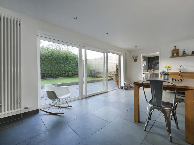 Sliding Windows — Gallery Norbury